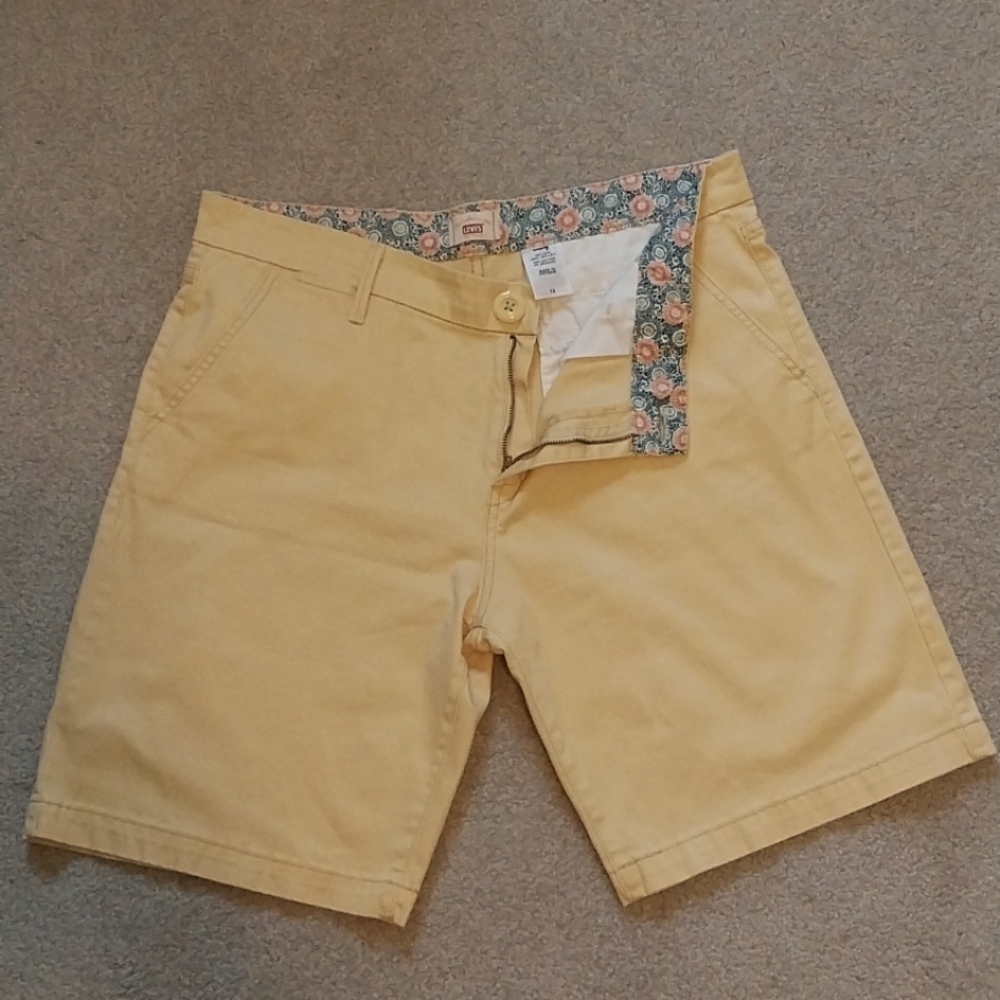 Levi's shorts